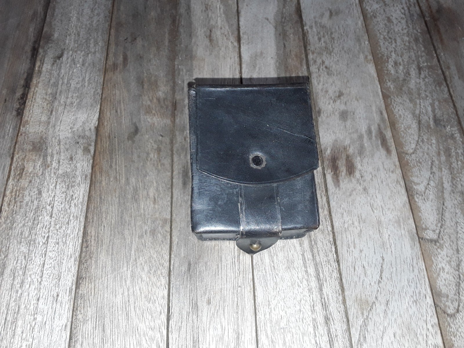 Zwart lederen munitie/ patronen tasje WW2, Ophalen of Verzenden, Nederland, Overige typen