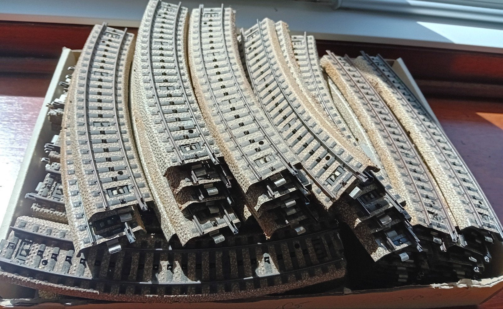77 st Marklin M Rail H0 5100 Gebogen 1/1 – 18,8 cm, Ophalen of Verzenden, Rails, Märklin