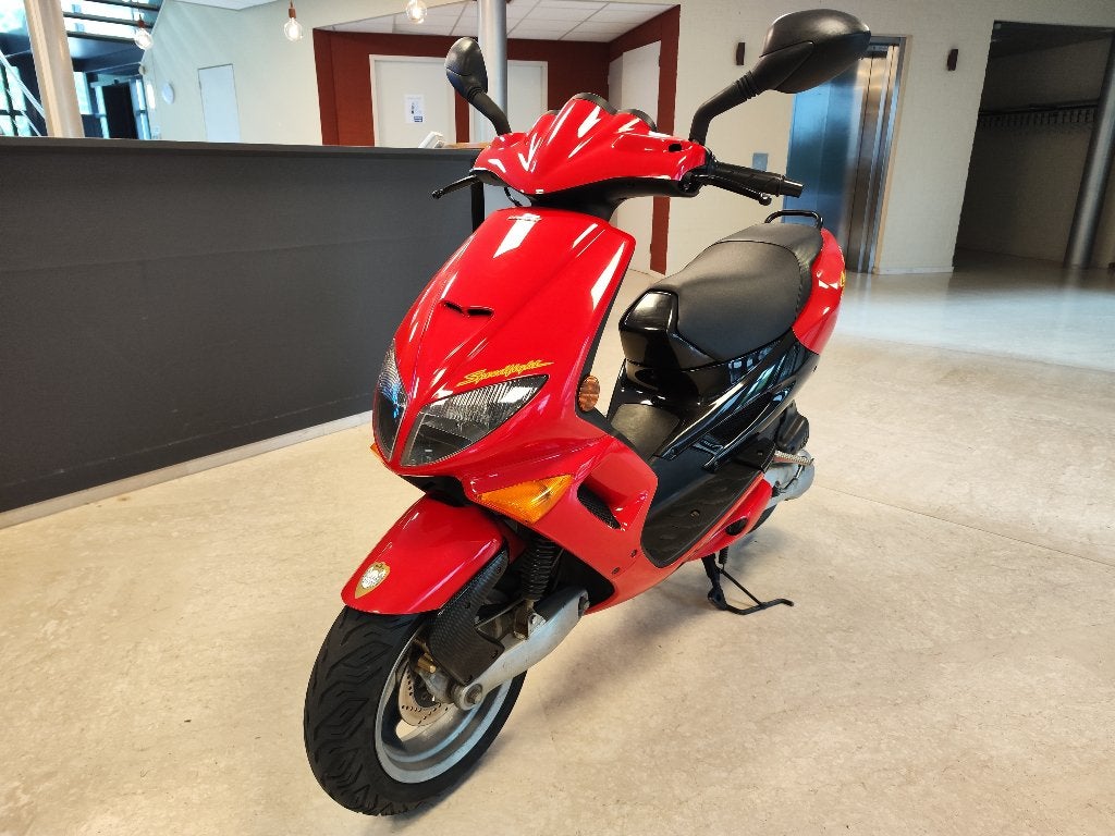 Prachtige speedfight 1 Rood in nette staat!, Ophalen, Gebruikt, Maximaal 45 km/u, Speedfight