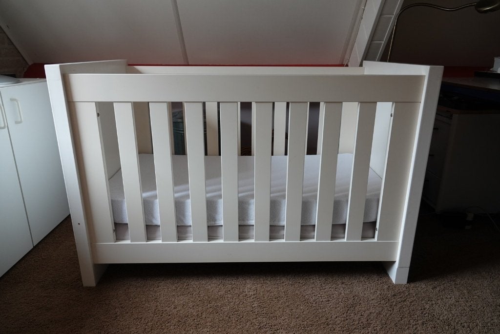 Kinderbedje (Kleur: gebroken wit), Gebruikt, Minder dan 140 cm, Minder dan 70 cm, Ophalen