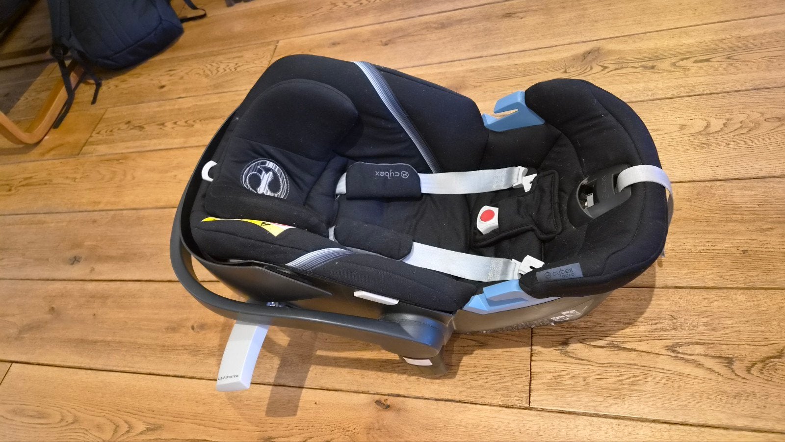 Cybex Aton 5 autostoel met Isofix base en spiegel, Zijbescherming, Zo goed als nieuw, Isofix, 0 t/m 13 kg