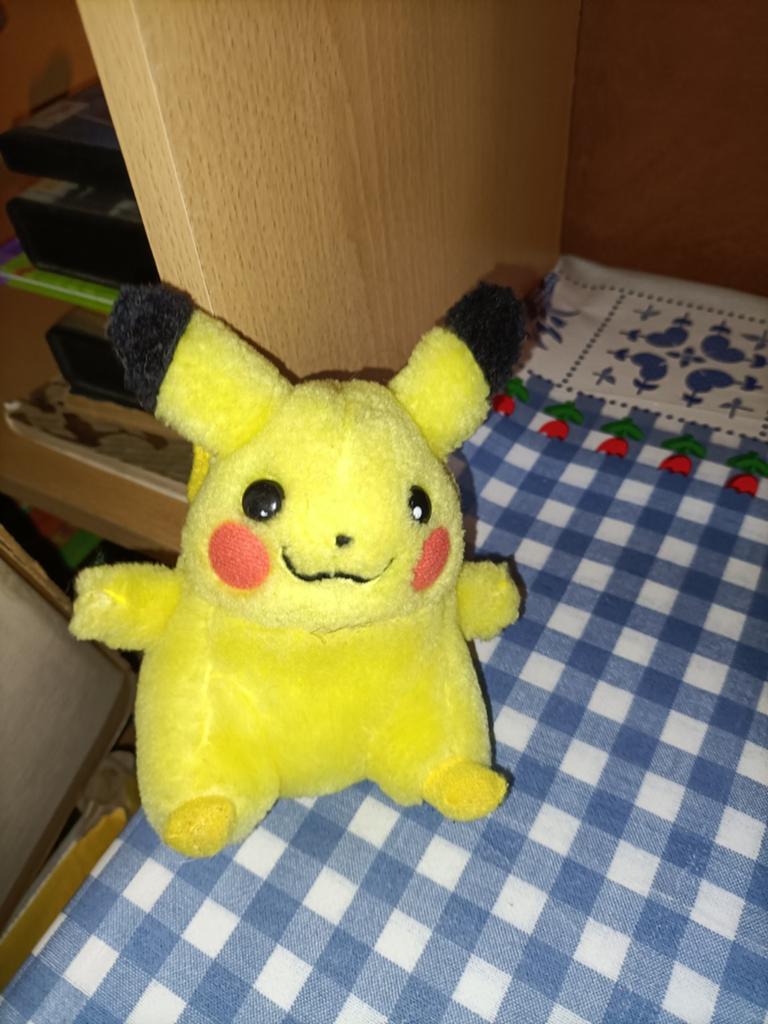 Pikachu knuffel Pokemon 13 cm groot, Ophalen of Verzenden, Zo goed als nieuw, Overige typen