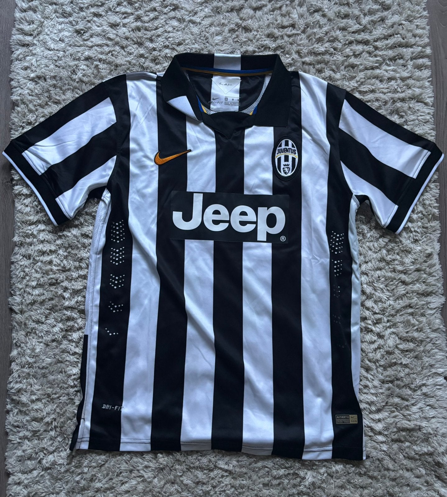 Juventus thuisshirt 2014-2015 Pogba #6 – maat M, Nieuw, Ophalen of Verzenden, Voetbal, Meerkleurig