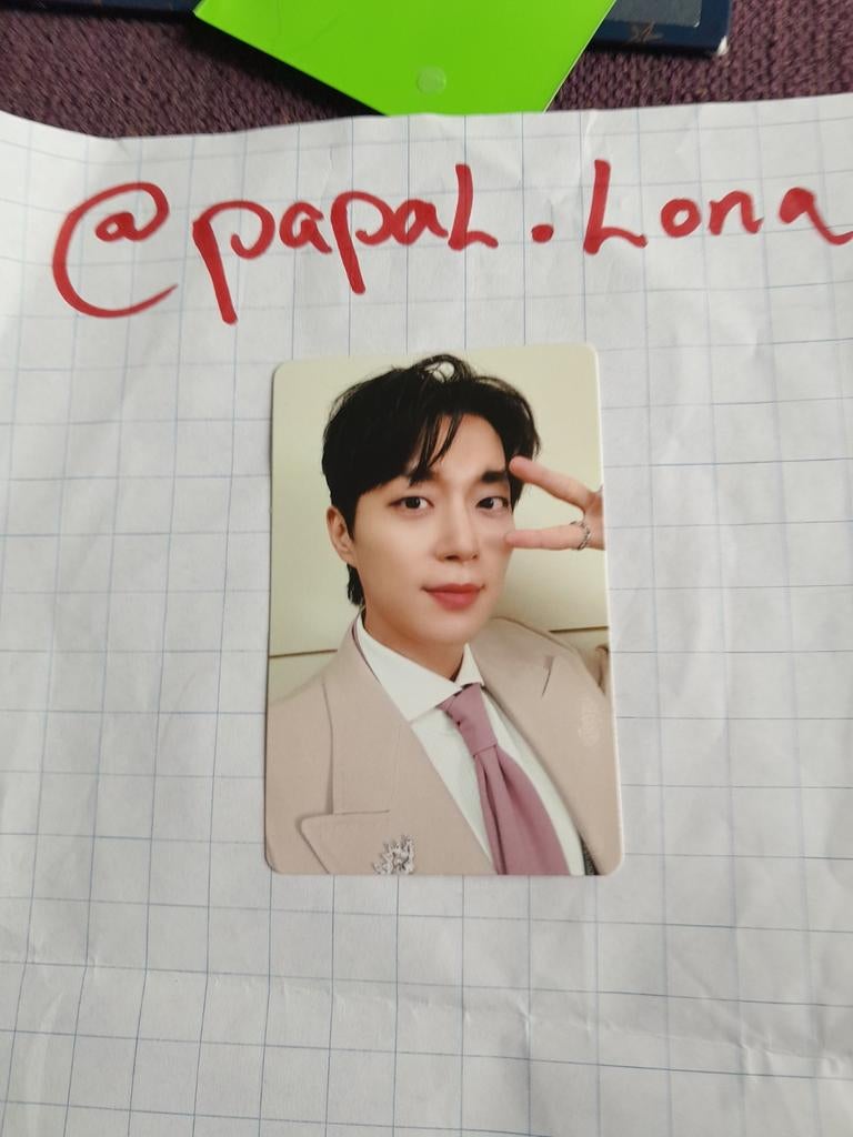 Highlight/Beast photocard Doojoon, Ophalen of Verzenden, Zo goed als nieuw, Foto of Kaart