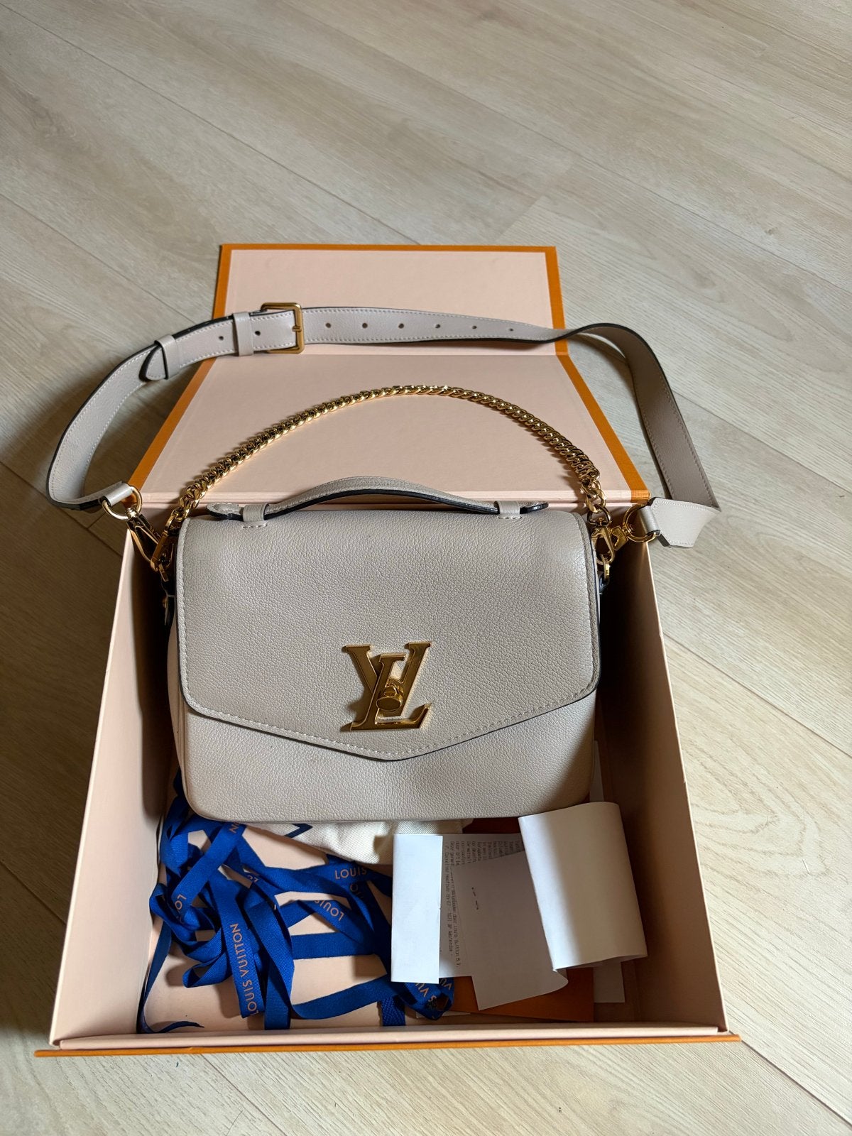 Louis Vuitton tas - Zo goed als nieuw, Ophalen of Verzenden, Zo goed als nieuw, Beige, Schoudertasje