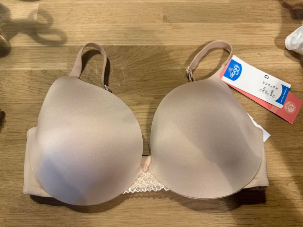 Sloggi bh maat 80D NIEUW! Nu €10, Ophalen of Verzenden, Zwart, BH