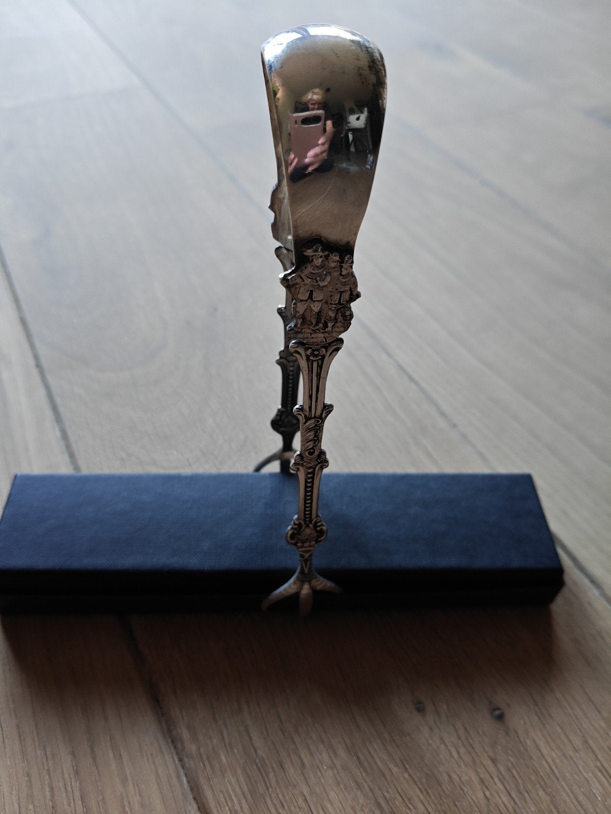 Antieke zilveren suikertang met gedetailleerde versiering, Antiek en Kunst, Ophalen