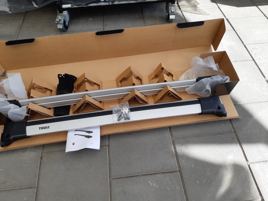Thule dakdragers Thule WingBar Edge 9584, Auto diversen, Thule Sweden AB, Ophalen of Verzenden, Zo goed als nieuw, Borggatan 5, 335 73 Hillerstorp, Zweden