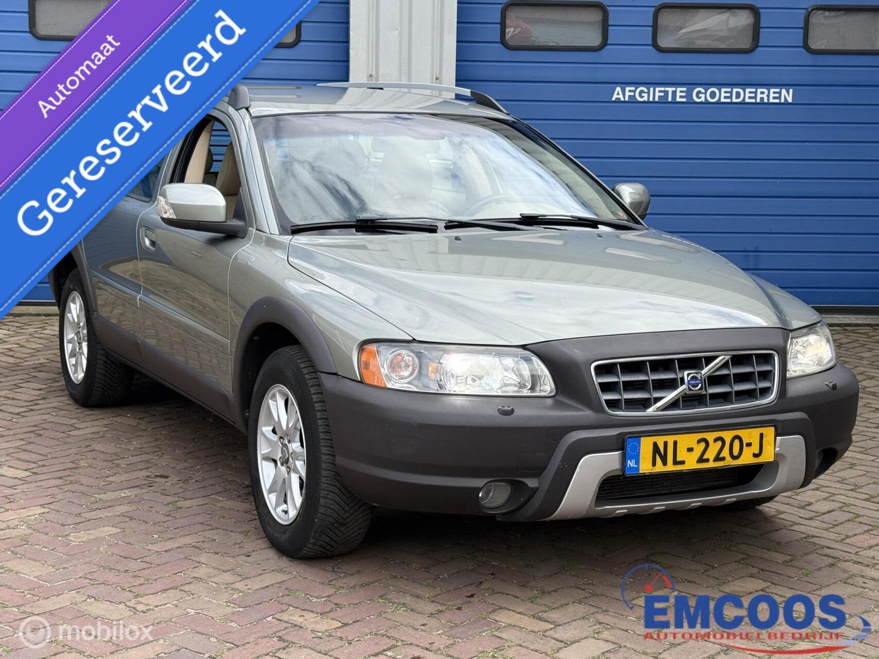 Volvo XC70 2.5 T Summum * Automaat * AWD * Stoelverwarming *, Auto's, Automaat, XC70, 2521 cc, Leder