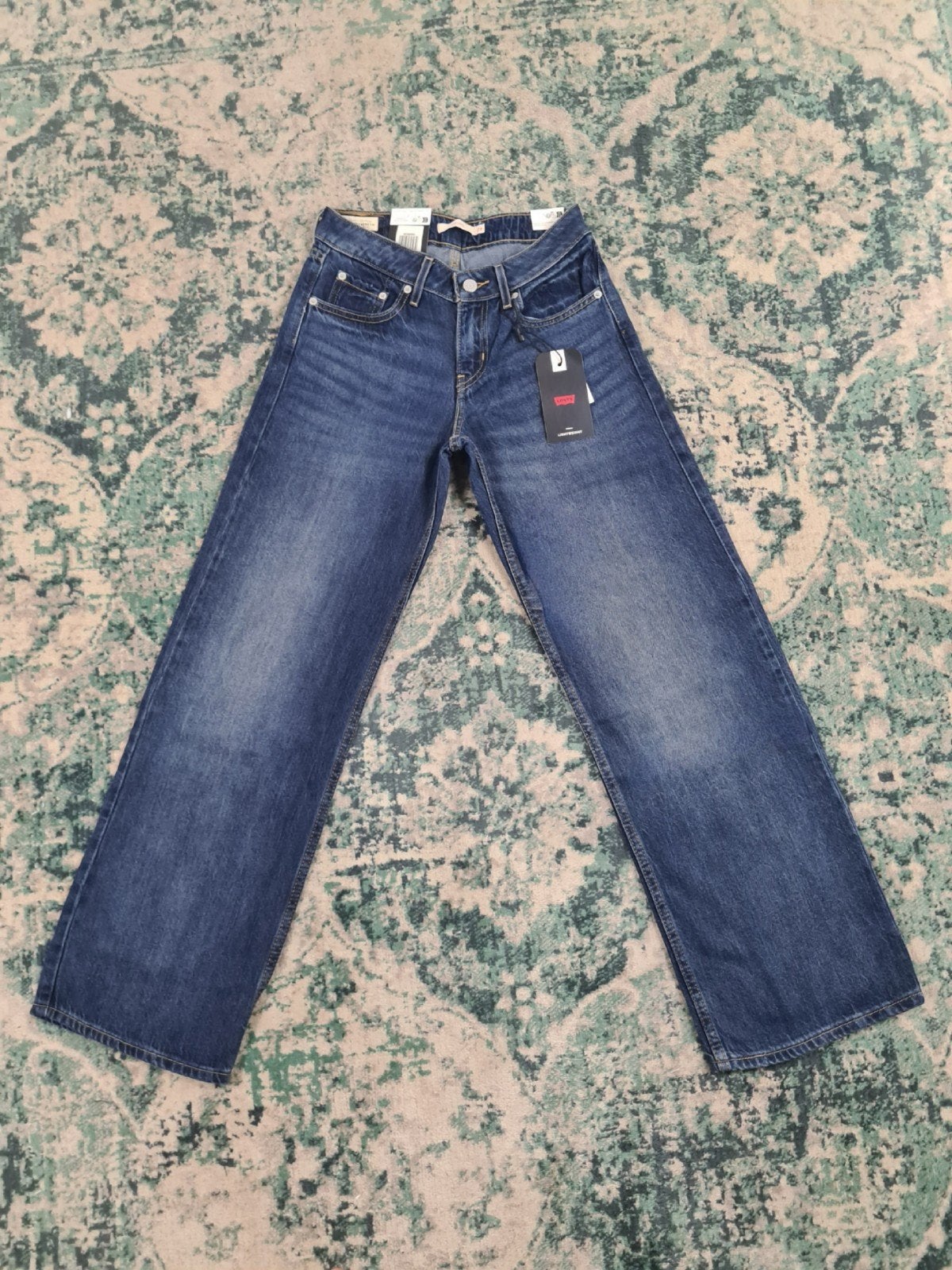 Levi's Low Loose W27 L30 Donkerblauw Nieuw Tulsi2730, Blauw, Nieuw, Ophalen of Verzenden, W27 (confectie 34) of kleiner