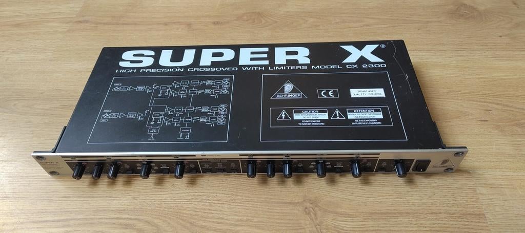 Behringer Super-X CX2300 Crossover met Limiters, Muziek en Instrumenten, Ophalen of Verzenden, Gebruikt