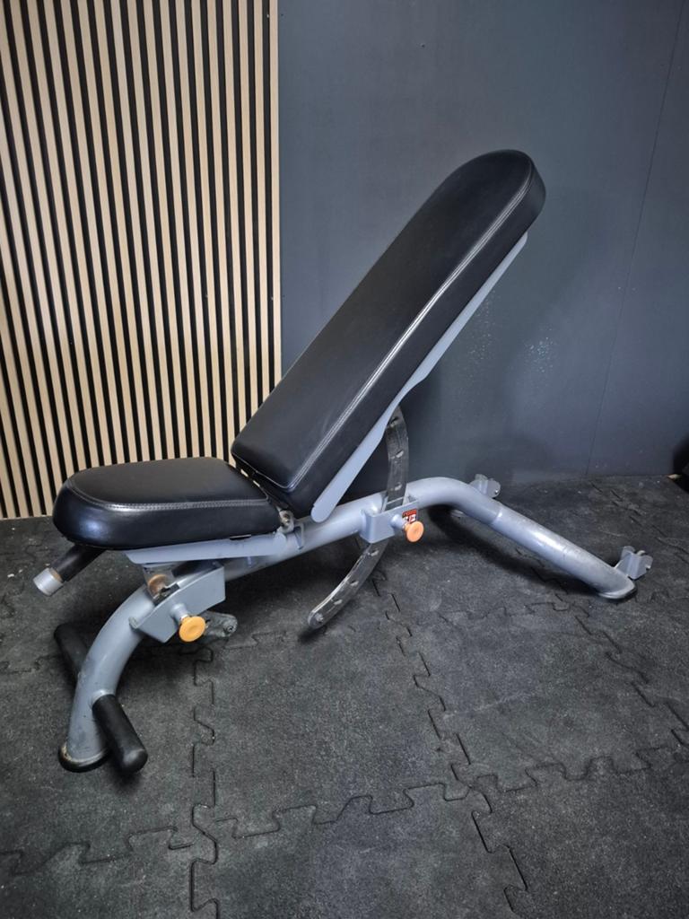 Matrix adjustable bench – professionele fitnessbank, Sport en Fitness, Ophalen, Zo goed als nieuw, Fitnessbank