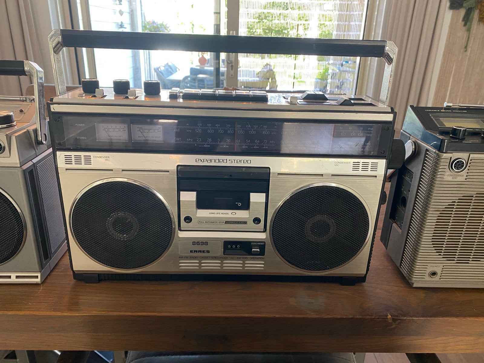 Vintage Boombox Radio's (2 stuks) - Erres en Magnavox, Ophalen of Verzenden, Gebruikt, Radio, Met cd-speler