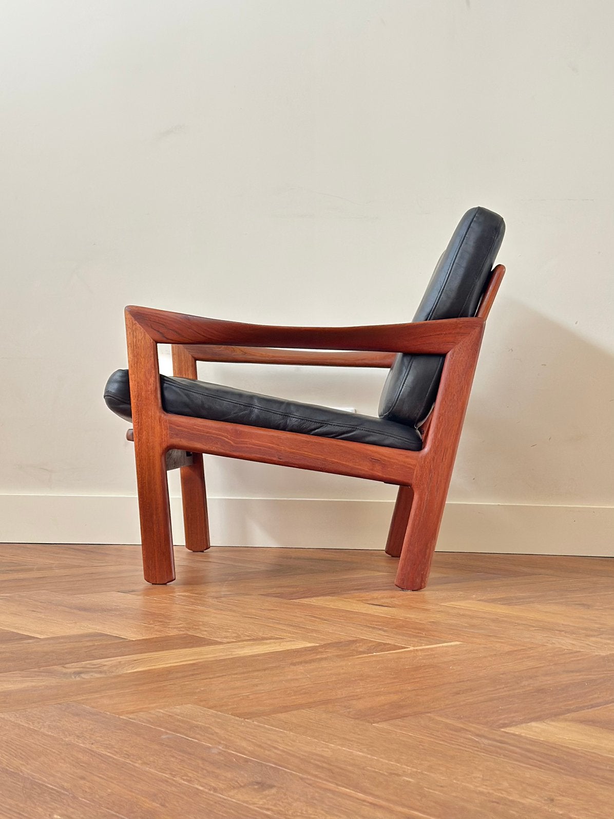 Vintage Deens Design fauteuil Illum Wikkelsø jaren 50/60/70, Ophalen, Gebruikt, Minder dan 75 cm, Deens design