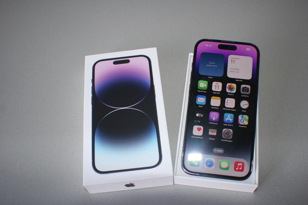Apple Iphone 14 Pro  256GB  Deep Purple in originele doos, 80 %, IPhone 14 Pro, Paars, Zo goed als nieuw