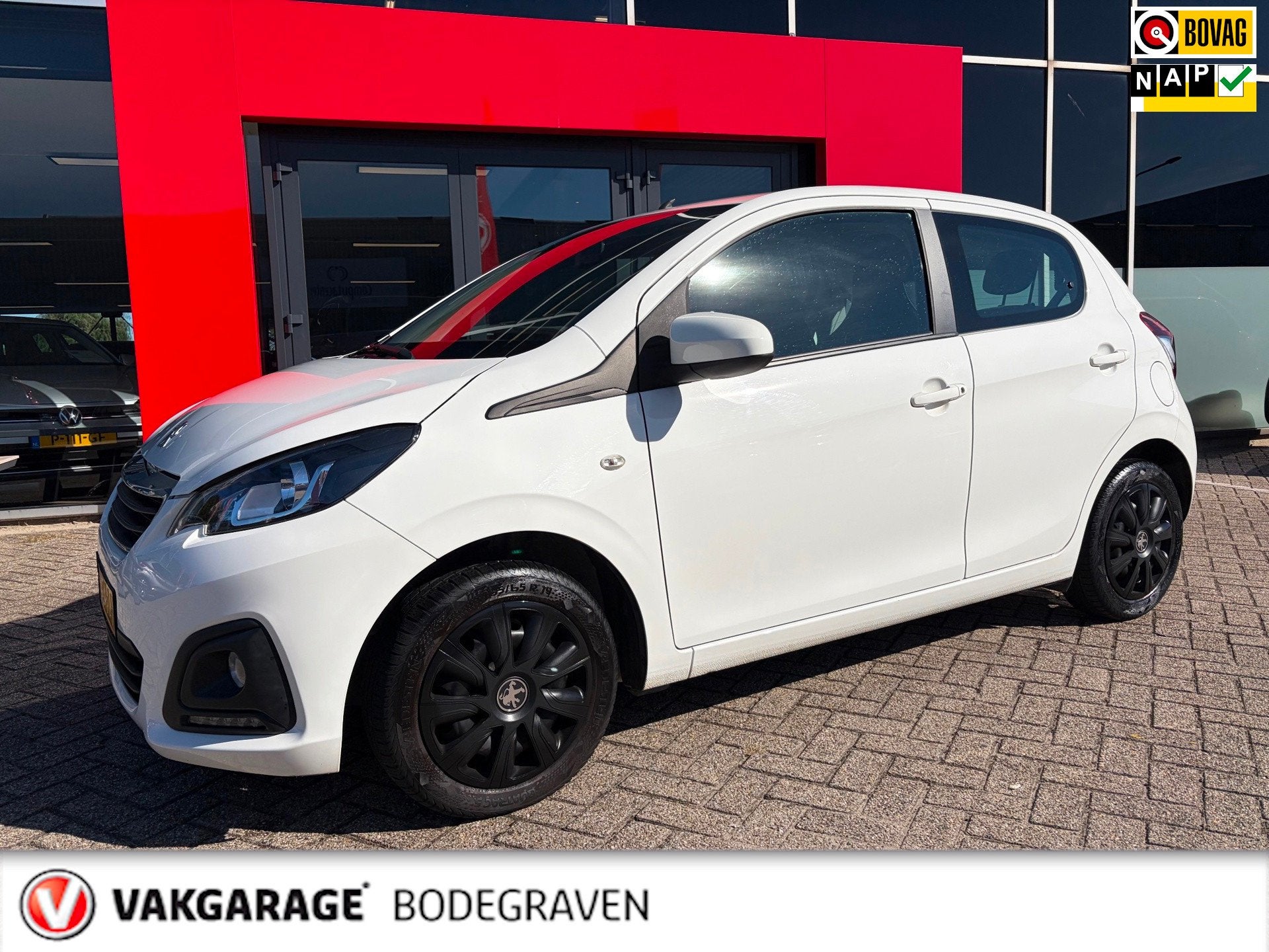 Peugeot 108 1.0 e-VTi Active Black Line, Auto's, Voorwielaandrijving, Stof, Gebruikt, 4 stoelen
