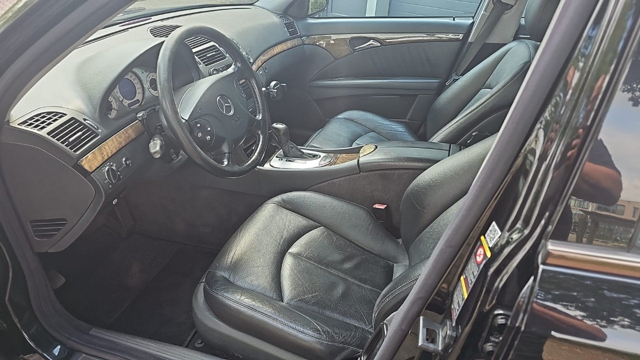 Mercedes-Benz EKLASSE 500 ELEGANCE YOUNGTIMER (bj 2002), Auto's, Automaat, Achterwielaandrijving, Gebruikt, 8 cilinders
