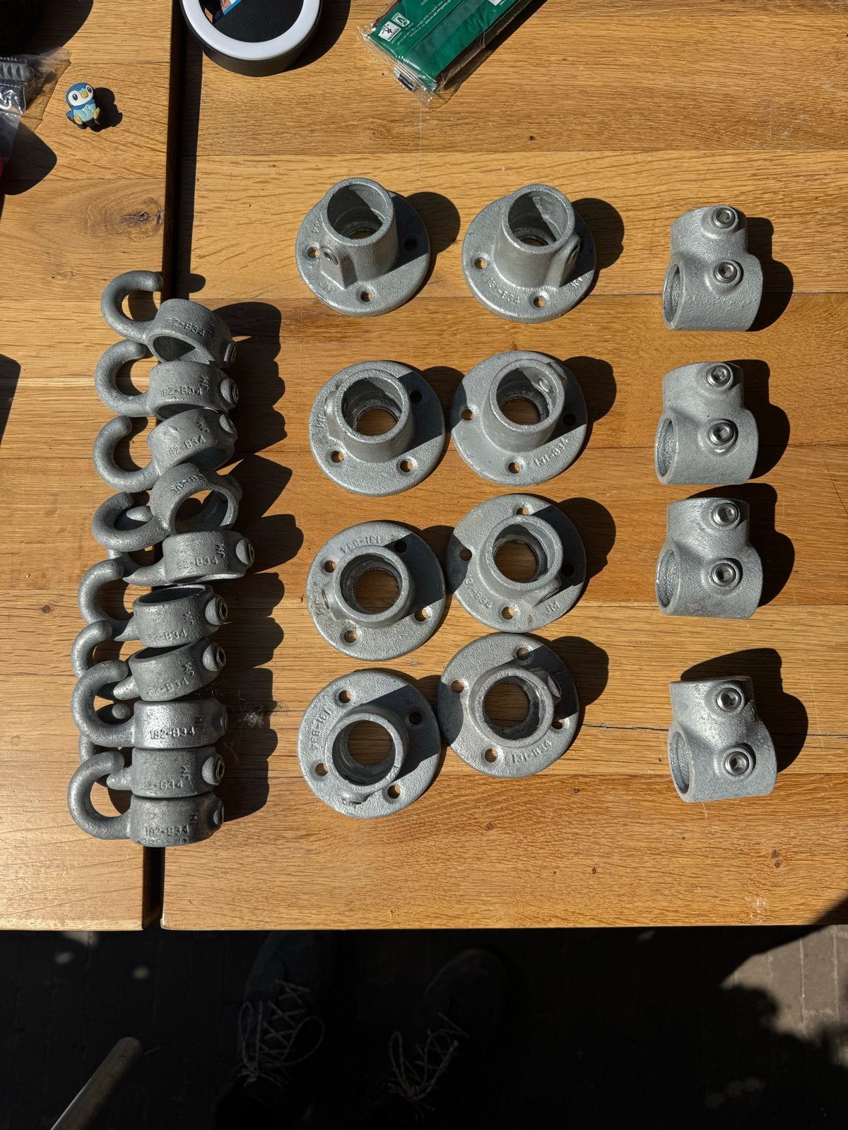 Steigerbuis accessoires: Haken, voetstukken, T-stukken (3.5c, Ophalen of Verzenden, Gebruikt
