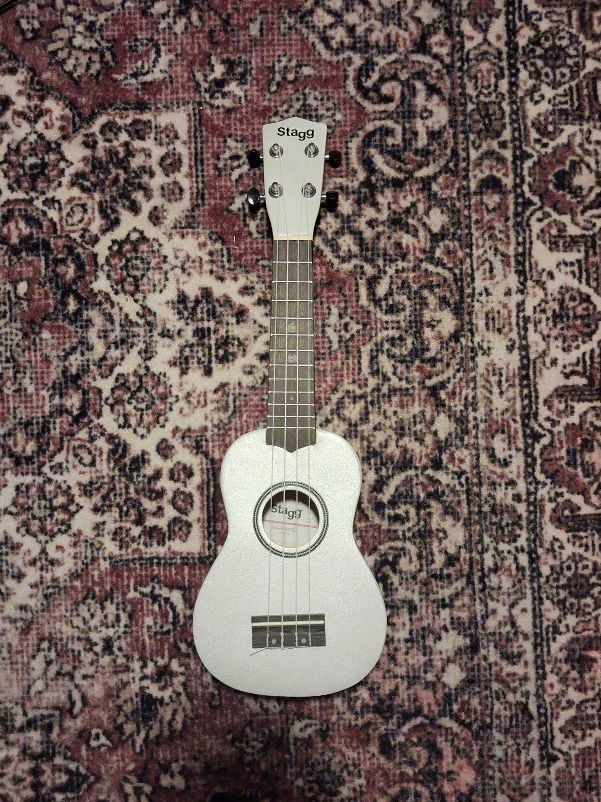 Stagg Soprano Ukelele Wit, Muziek en Instrumenten, Ophalen, Gebruikt