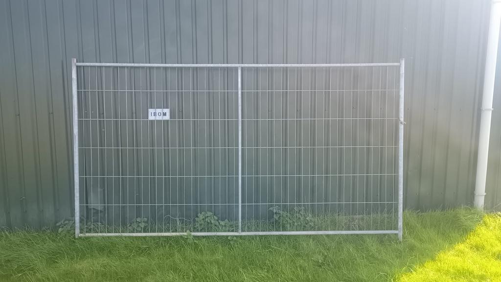 Bouwhek met betonvoet - 180M, Tuin en Terras, Ophalen, Gebruikt, Minder dan 10 meter, Overige typen