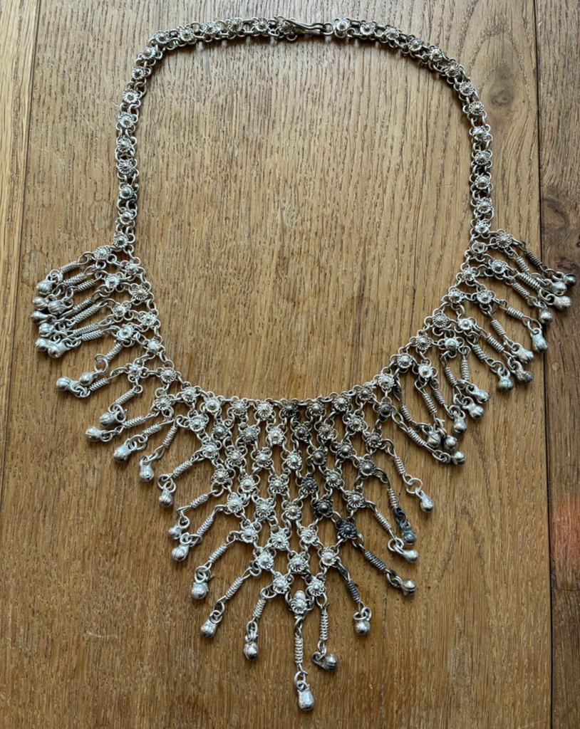 Indiase ketting., Ophalen of Verzenden, Gebruikt, Zilver, Overige materialen