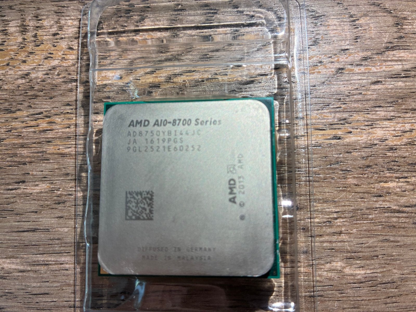 AMD A10-8700 Series Processor (AD8750YBI44JC), Computers en Software, Ophalen of Verzenden, Gebruikt, 4-core, 3 tot 4 Ghz