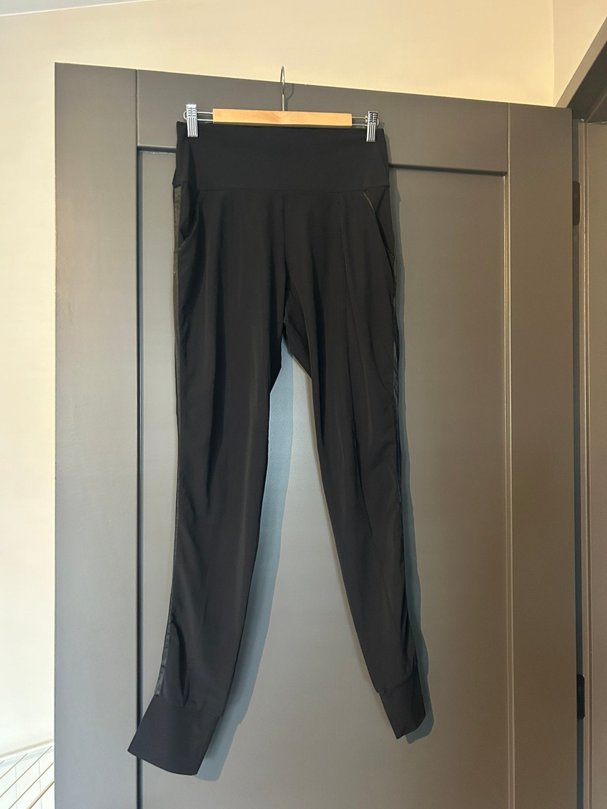 Zwarte aangesloten broek van Japan TKY te koop, Verzenden, Zwart, Maat 42/44 (L), Zo goed als nieuw