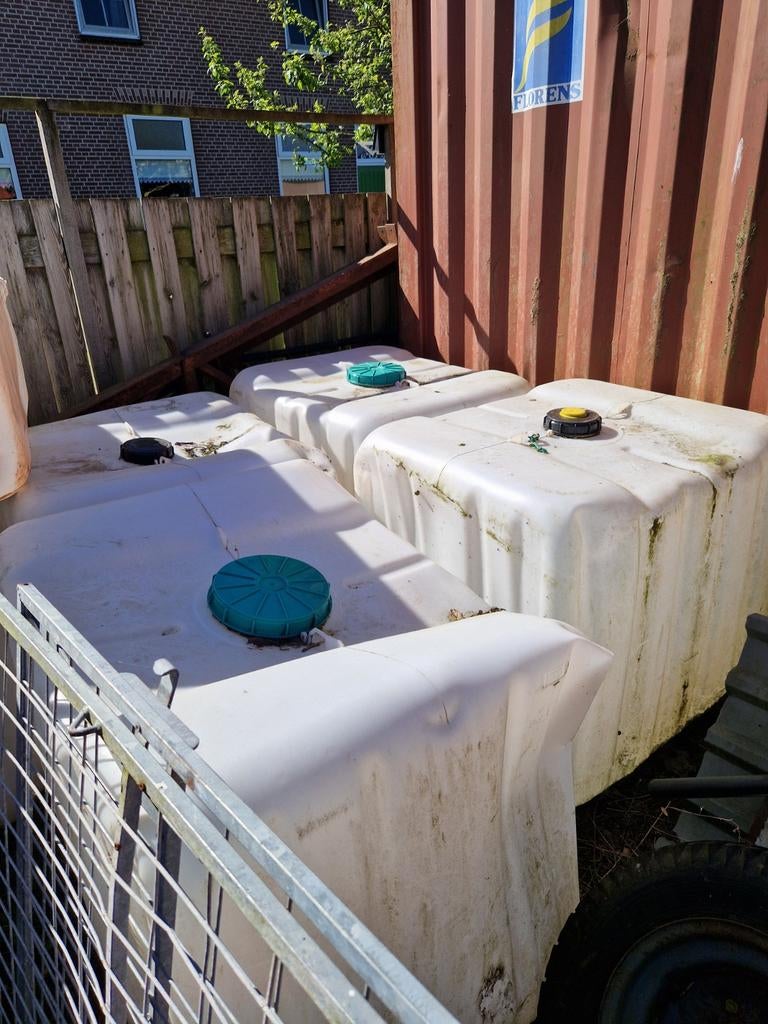 IBC vaten, Tuin en Terras, Ophalen, Zo goed als nieuw