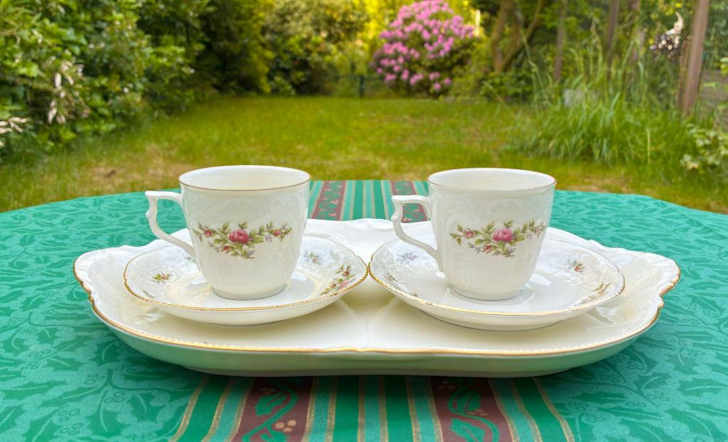 Porselijnen koffieset roze met bladgoud, Ophalen of Verzenden