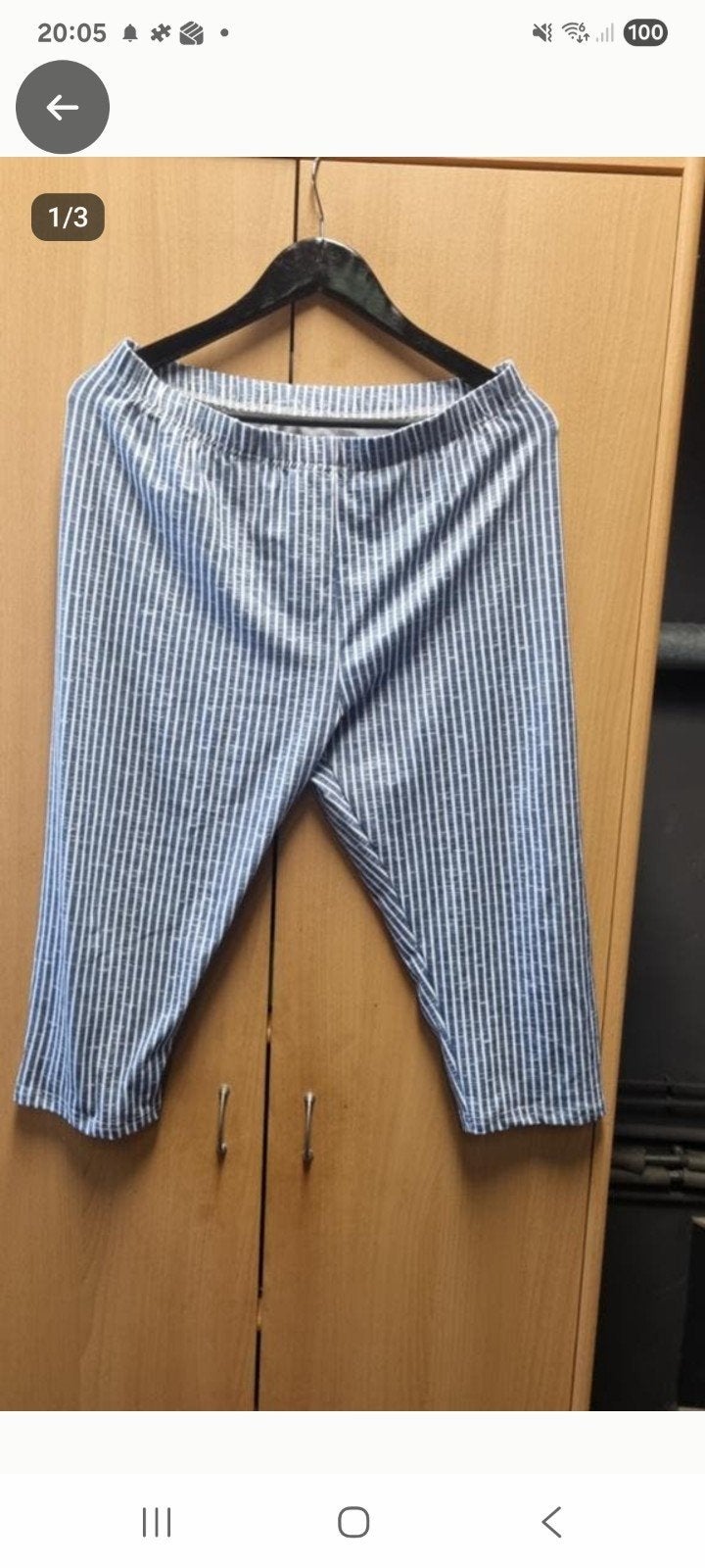 Blauw-wit gestreepte capri legging, maat 44/46, Kleding | Dames, Ophalen of Verzenden, Zo goed als nieuw, Overige kleuren, Driekwart