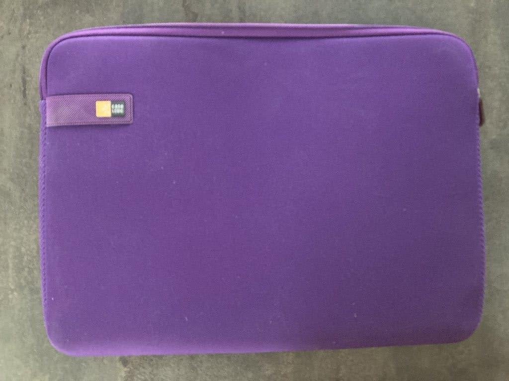 Laptop hoes 17", Computers en Software, Ophalen, 17 inch of meer, Nieuw, Case Logic