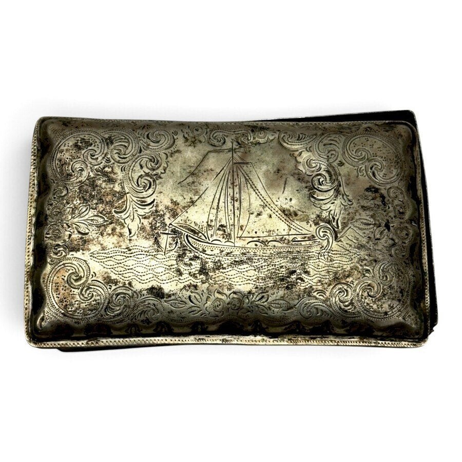 19e eeuwse zilveren tabaksdoos met zeilboot, 1882, Antiek en Kunst, Ophalen of Verzenden