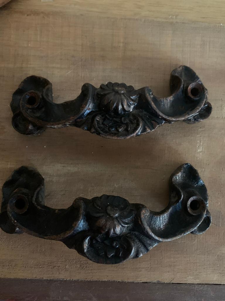 2 Antieke gietijzeren ( Victoriaanse) deurgrepen, Antiek en Kunst, Ophalen of Verzenden