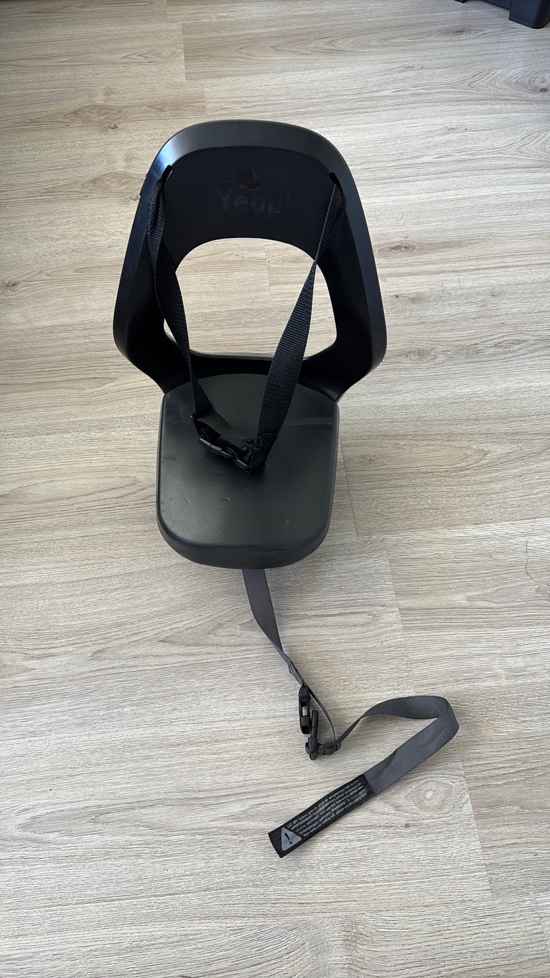Thule Yepp junior achterzitje, Fietsen en Brommers, Fietsaccessoires | Fietsstoeltjes, Gebruikt, Achterzitje, 9 t/m 36 kg, Ophalen