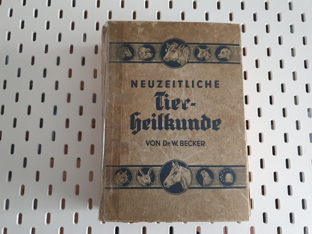 Neuzeitliche Tierheilkunde von Dr. W. Becker, Boeken, Ophalen of Verzenden, Gelezen