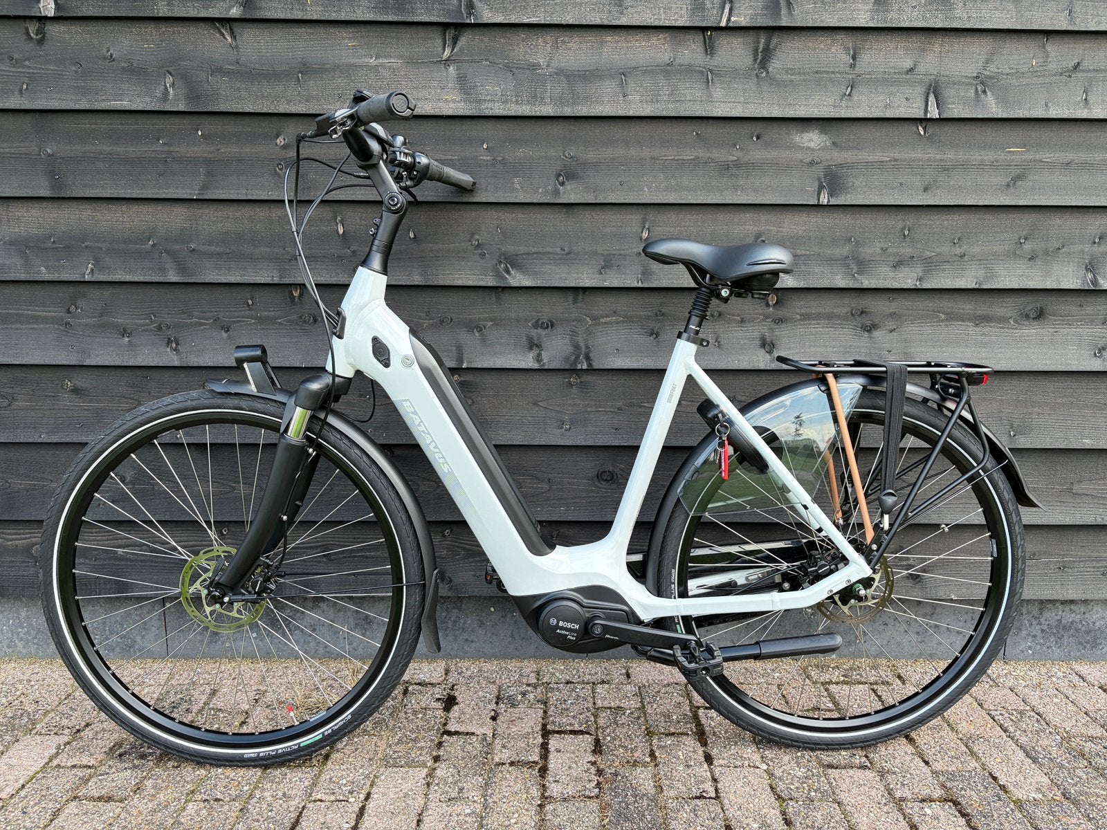 Batavus Finez E-go Power 500WH/Nieuwstaat/200KM/Bosch Motor, Fietsen en Brommers, Ophalen, Batavus, Nieuw, 50 km per accu of meer
