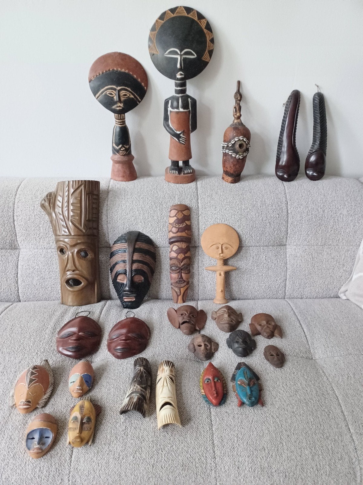 Afrikaanse kunst (o.a. maskers) uit Zimbabwe en Ghana, Antiek en Kunst, Kunst | Beelden en Houtsnijwerken, Ophalen of Verzenden