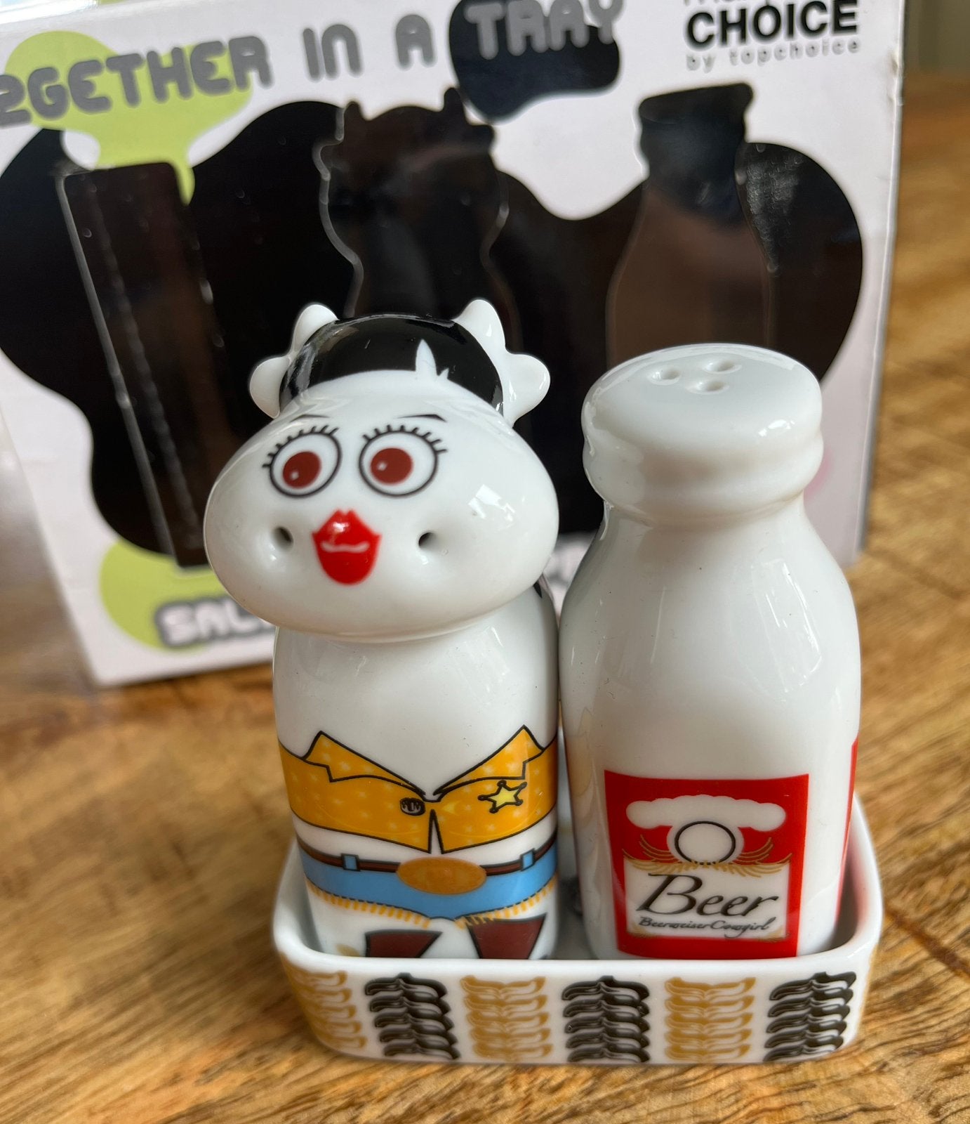 Peper en zoutstel Multiple Choice Cowgirl, Huis en Inrichting, Keuken | Servies, Keramiek, Overige typen, Nieuw, Ophalen of Verzenden