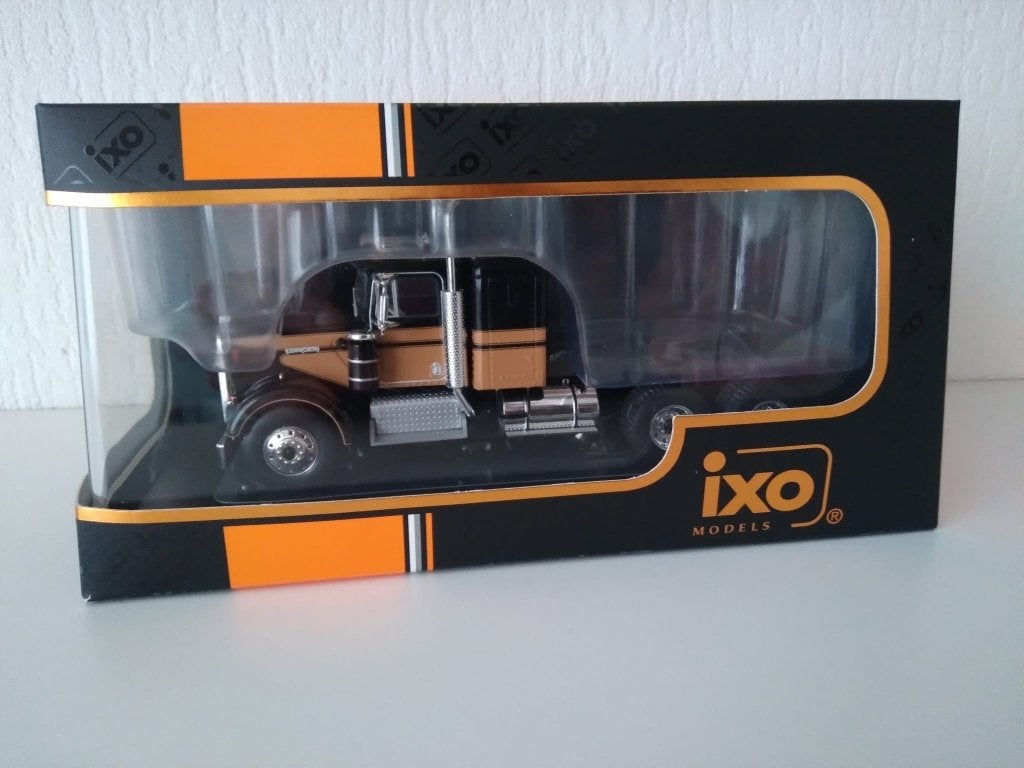 Vrachtwagen Ixo  1:43, Hobby en Vrije tijd, Modelauto's | 1:43, Ophalen of Verzenden, Zo goed als nieuw, Bus of Vrachtwagen, Overige merken