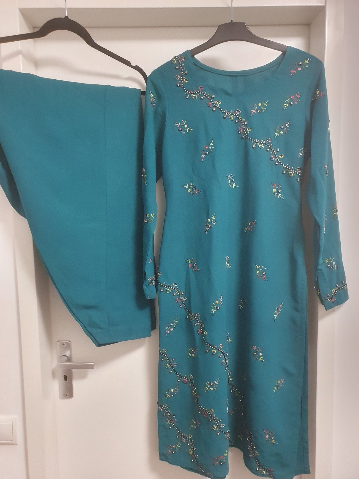Prachtige Indias jurk met broek hand geborduurde maat S, Blauw, Ophalen of Verzenden, Maat 36 (S), Onder de knie