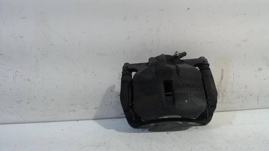 Remklauw links voor Nissan Qashqai, Onderdelen@venauto.nl, Van der Ven Autorecycling B.V., Gebruikt, Ettenseweg 76, 4706 PB Roosendaal, The Netherlands
