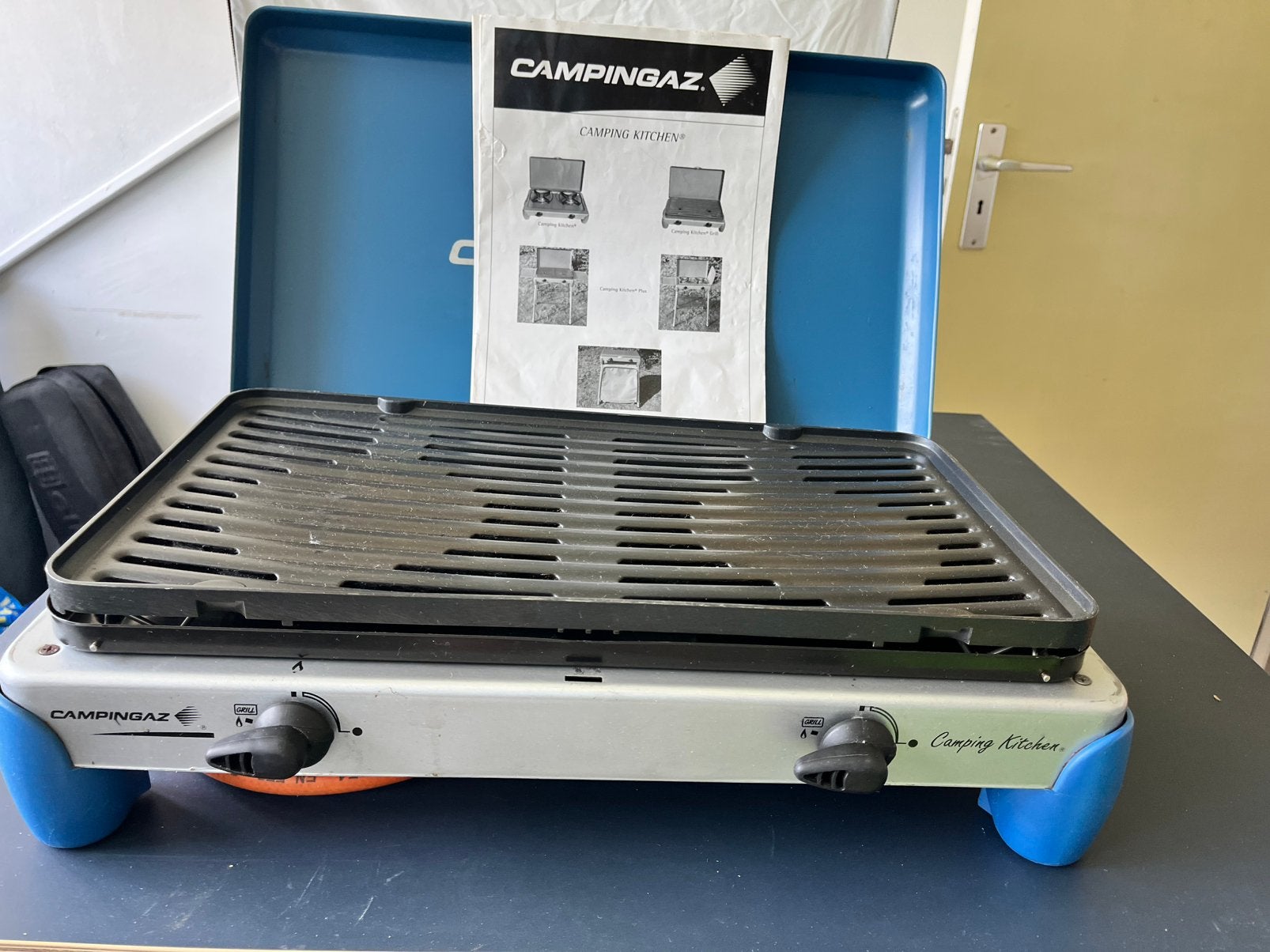 Campinggaz keuken met extra windscherm, Caravans en Kamperen, Kampeeraccessoires, Ophalen of Verzenden, Gebruikt