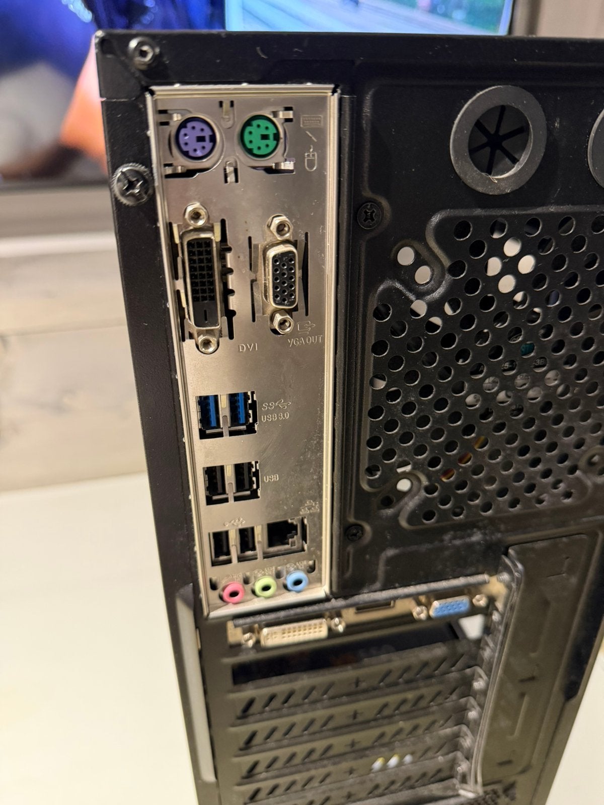 Desktop pc, Ophalen of Verzenden, Zo goed als nieuw, Nvt, Nvt