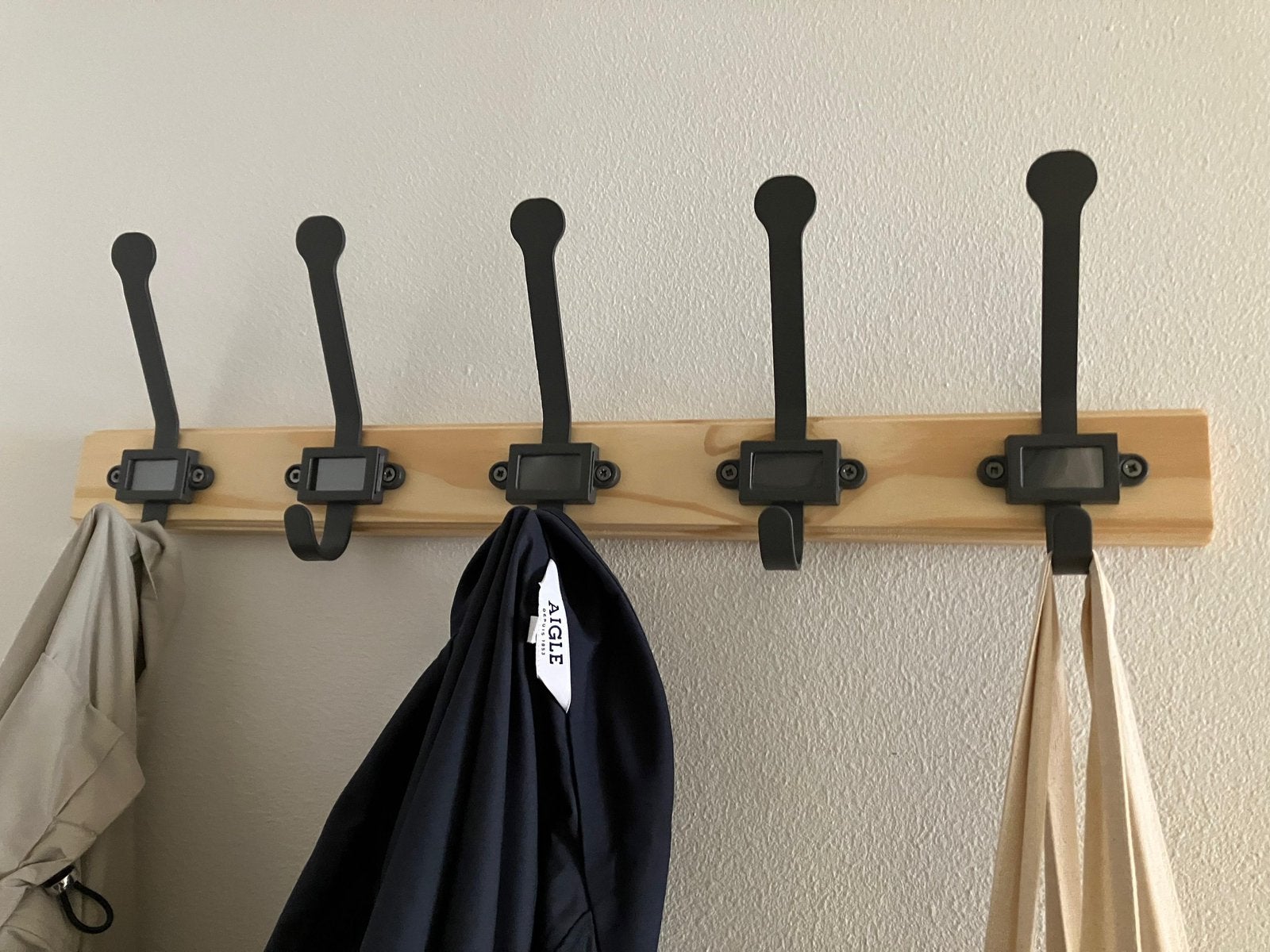 Hunger and shelf, Zo goed als nieuw, Minder dan 100 cm, Hout, Ophalen