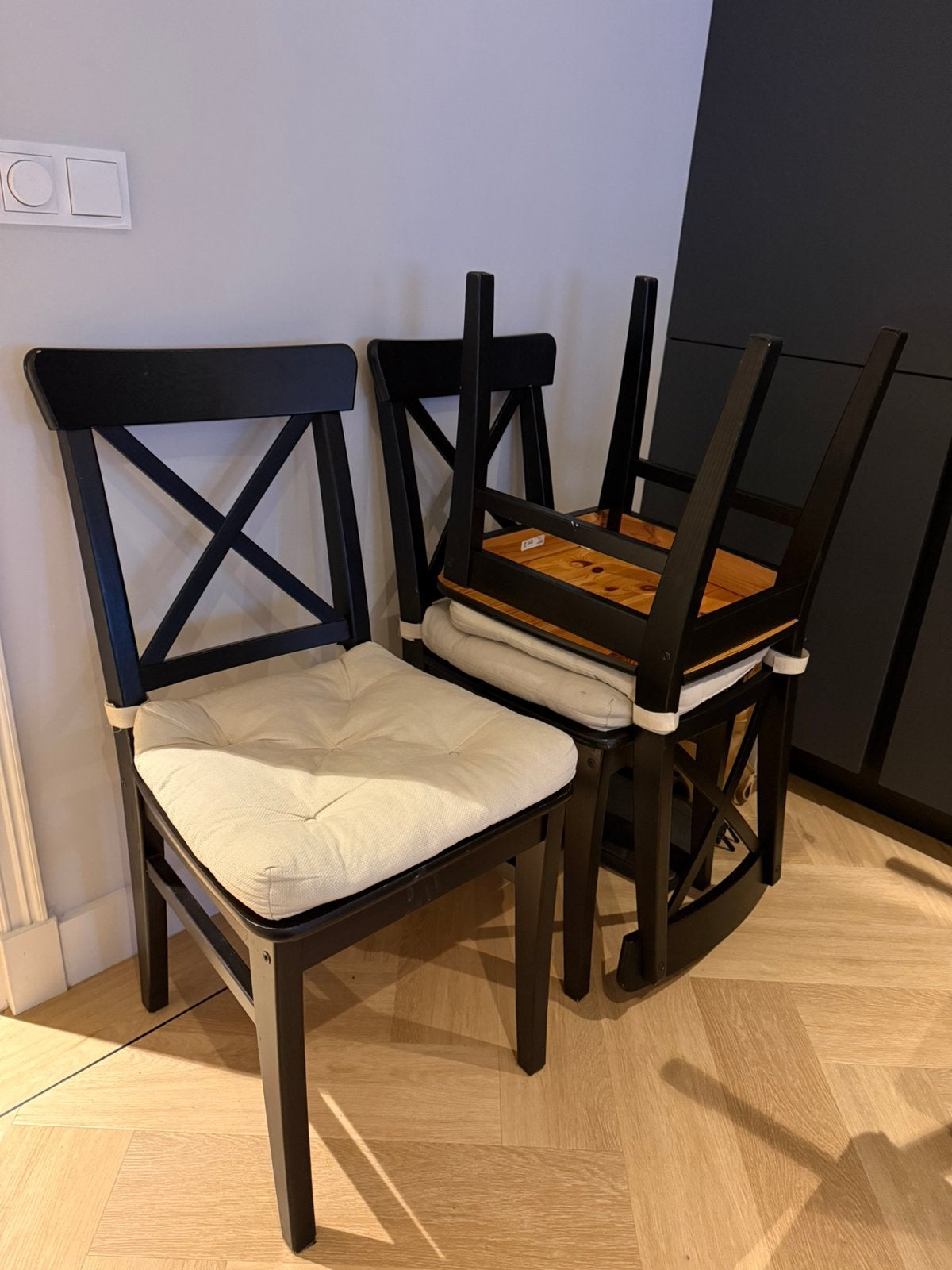 Set van 4 INGOLF stoelen, Ophalen, Gebruikt, Zwart, Hout