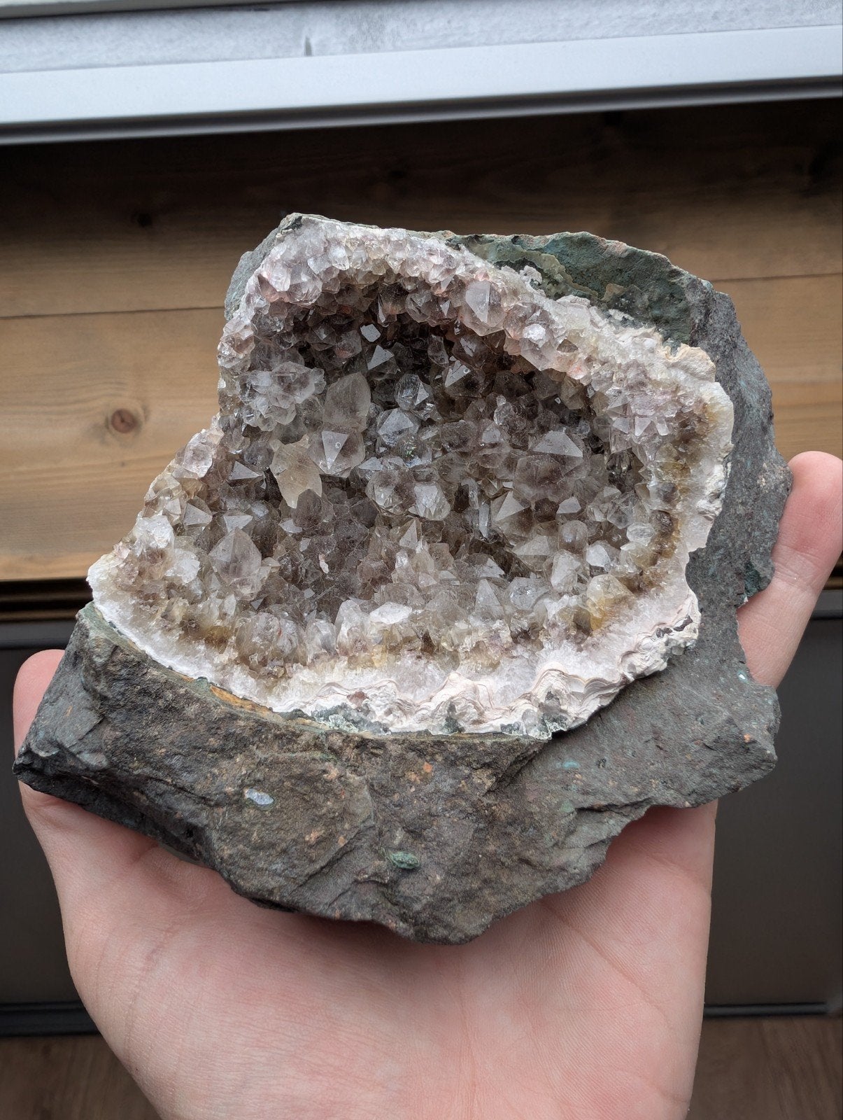 Rookkwarts uit de Juchem groeve in Duitsland, Ophalen of Verzenden, Mineraal