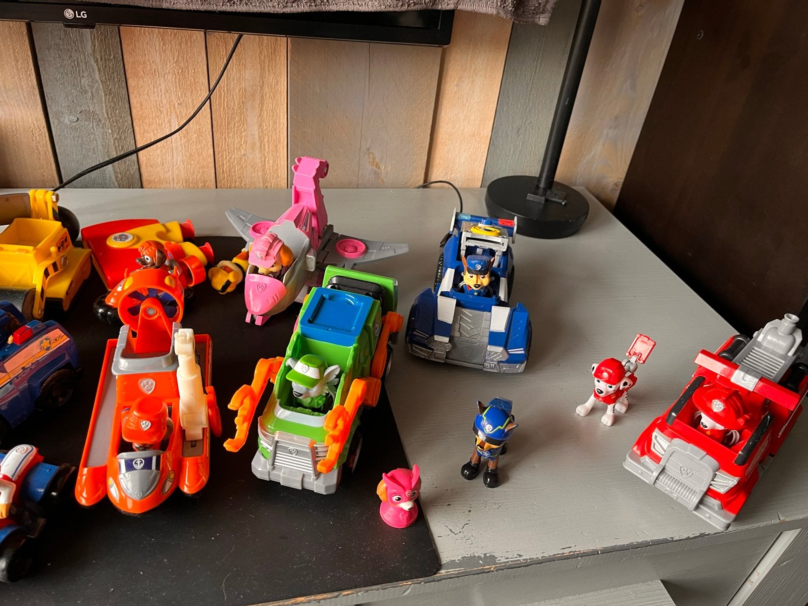 Grote Paw Patrol collectie: uitkijktoren, voertuigen en figu, Ophalen, Gebruikt