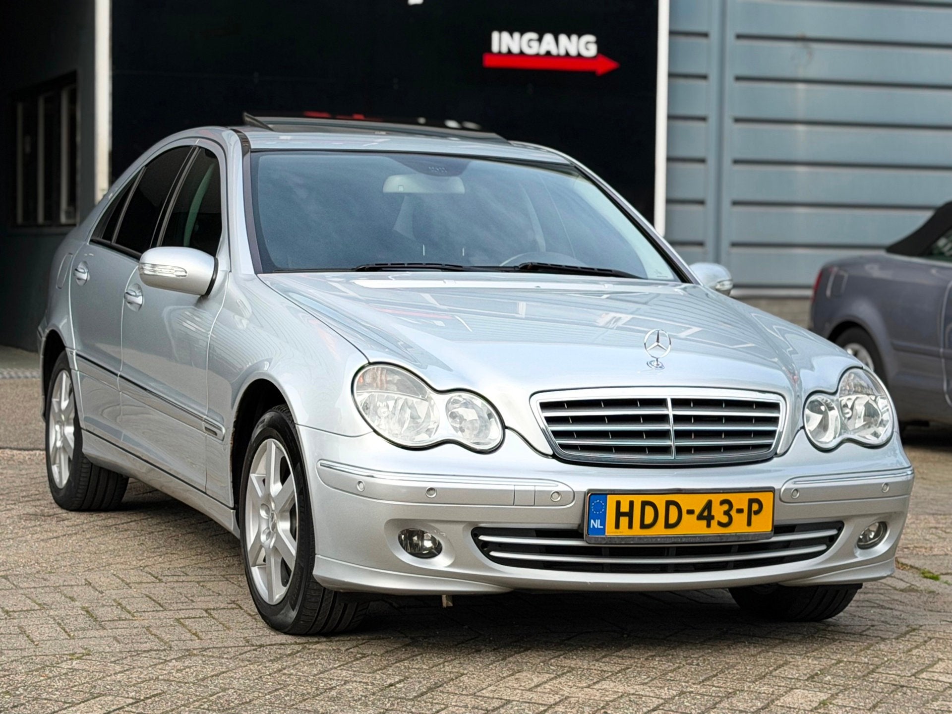 Mercedes-Benz C-klasse 280 Elegance 4-Matic AUTOMAAT MEMORY/, Zwart, Vierwielaandrijving, 1540 kg, Sedan