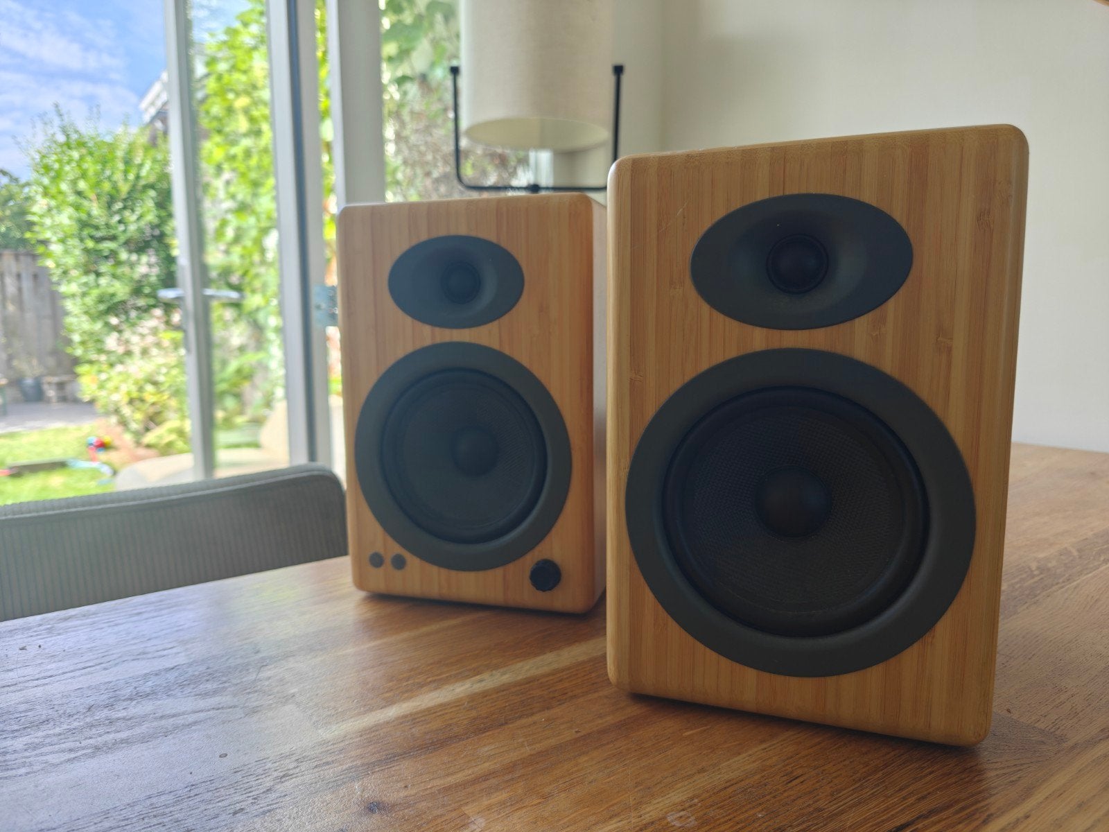 Audioengine 5+ speakers - Bamboe - Inclusief kabels