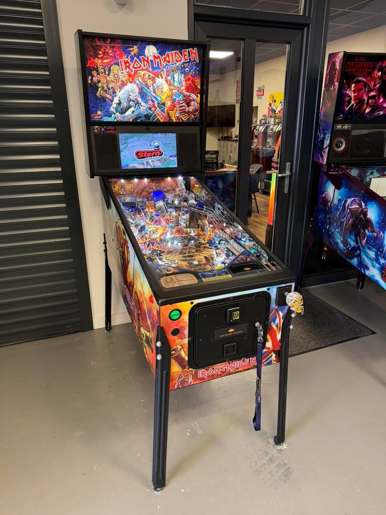 Prachtige flipperkast Stern Iron Maiden Pinball, Ophalen, Stern, Zo goed als nieuw, Dot-matrix